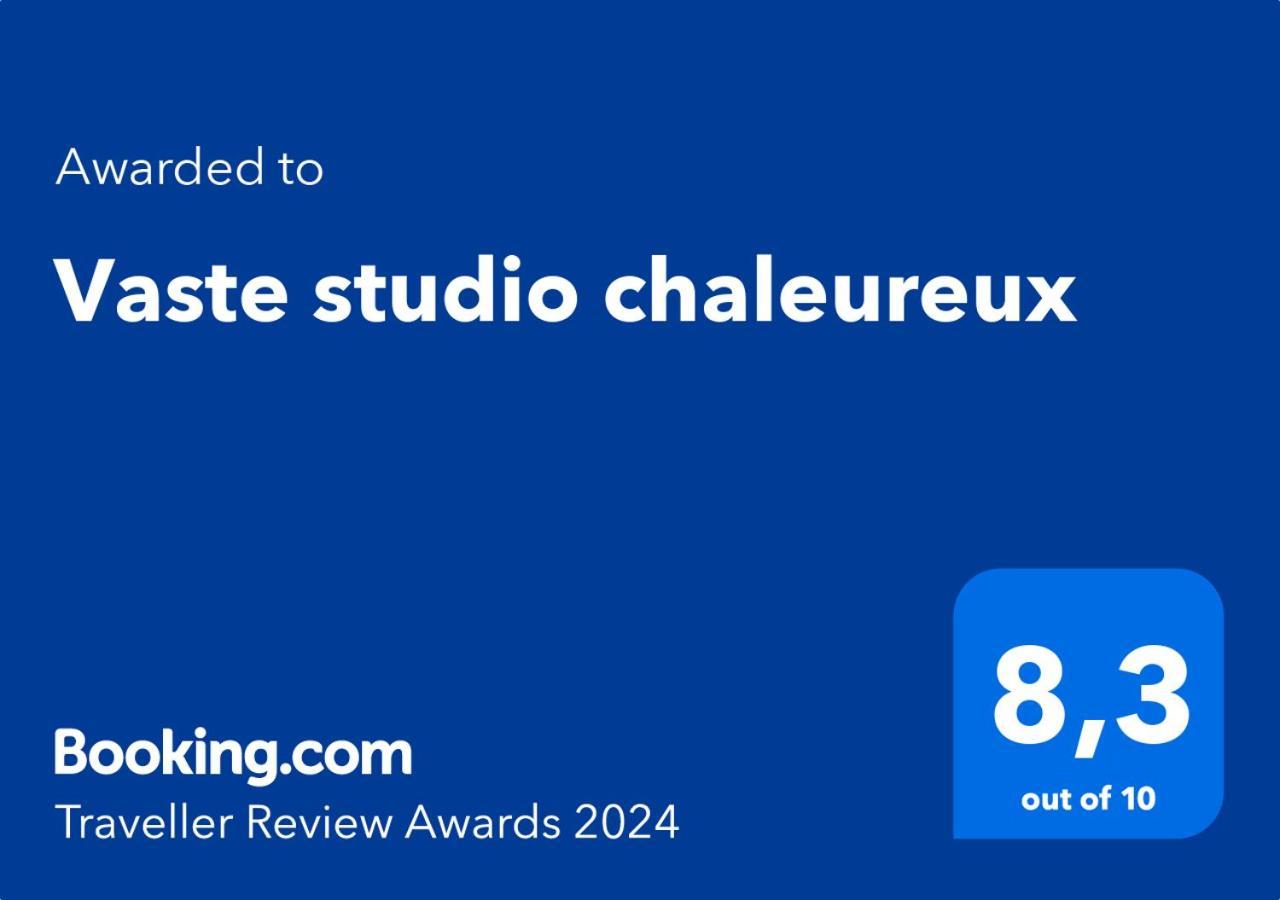 Vaste Studio Chaleureux Chaffois Exteriör bild